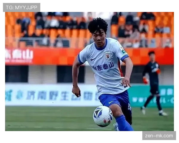 泰山队争冠之路堪忧:战术依赖与内部危机引爆,豪门地位岌岌可危!